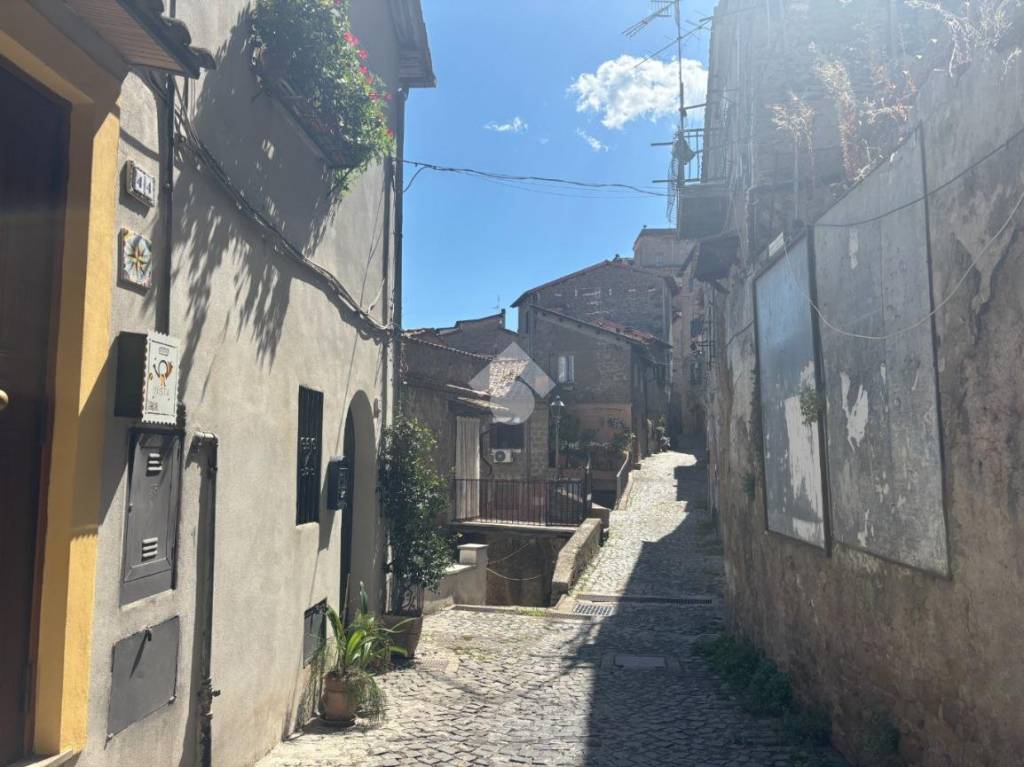 appartamento in vendita a Genazzano