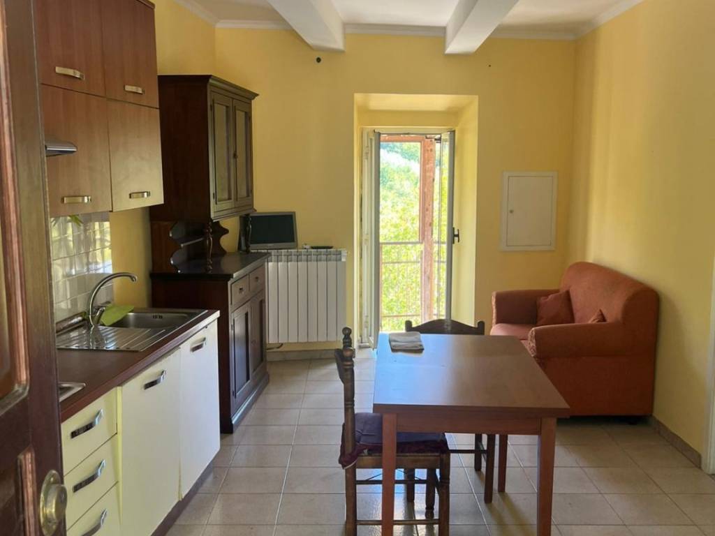 appartamento in vendita a Genazzano