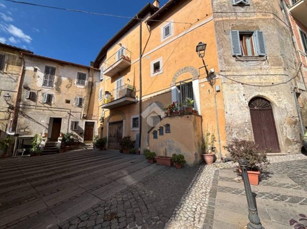 appartamento in vendita a Genazzano