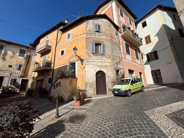 appartamento in vendita a Genazzano