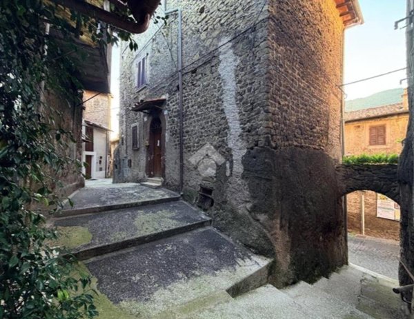 appartamento in vendita a Genazzano