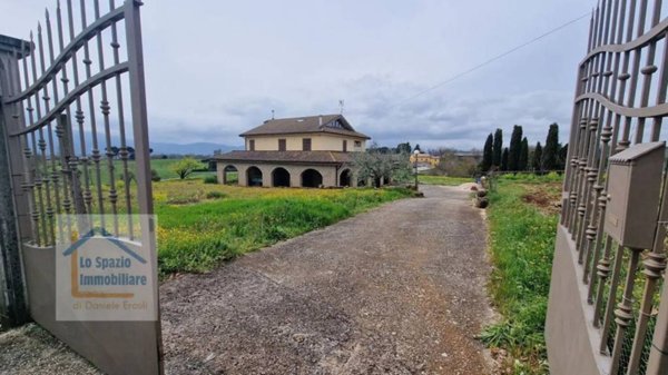 casa indipendente in vendita a Genazzano