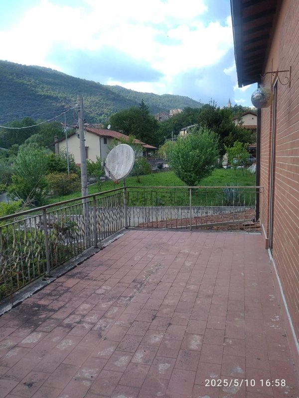 casa indipendente in vendita a Genazzano