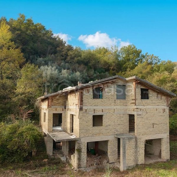 casa indipendente in vendita a Genazzano