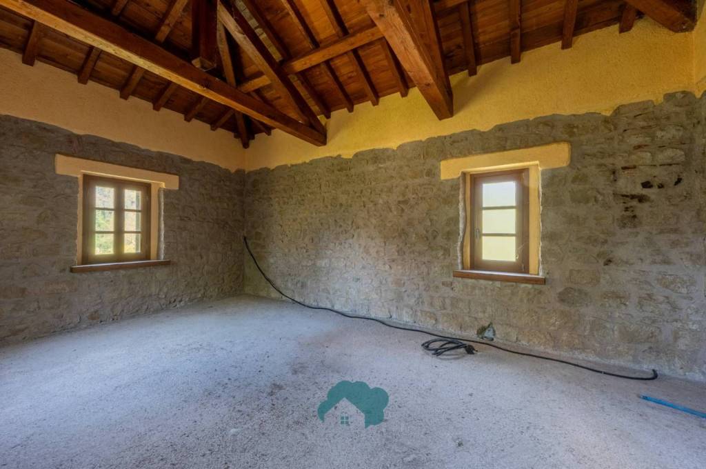 appartamento in vendita a Genazzano