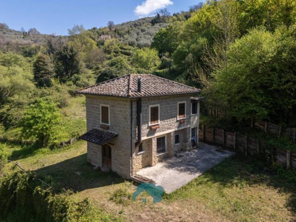 appartamento in vendita a Genazzano