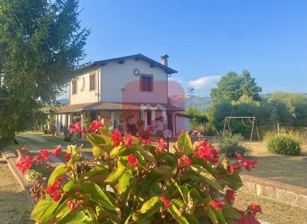casa indipendente in vendita a Genazzano