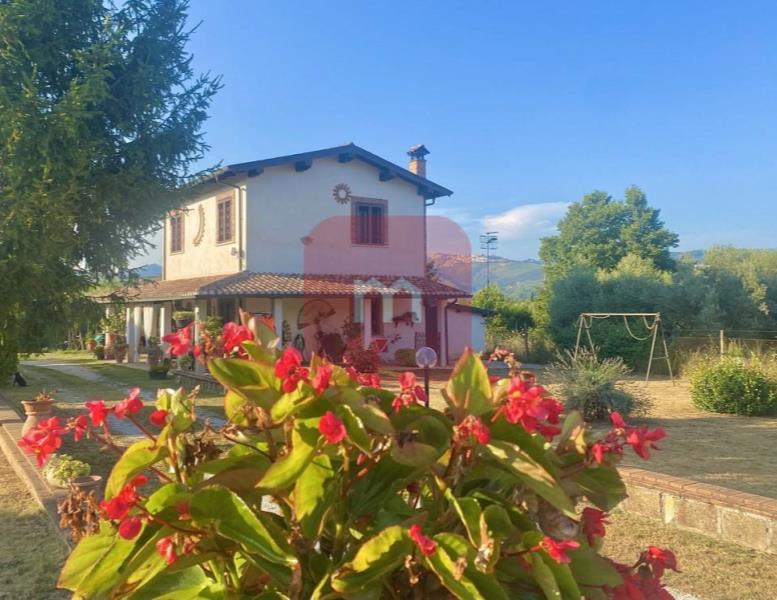 casa indipendente in vendita a Genazzano