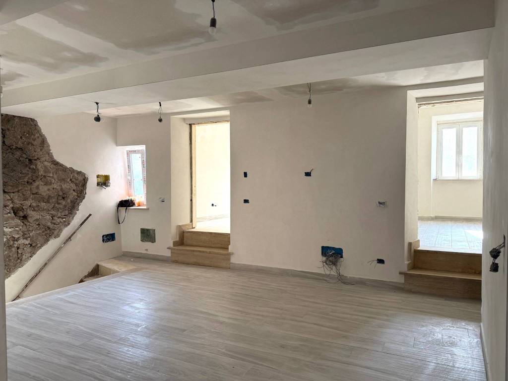 appartamento in vendita a Genazzano