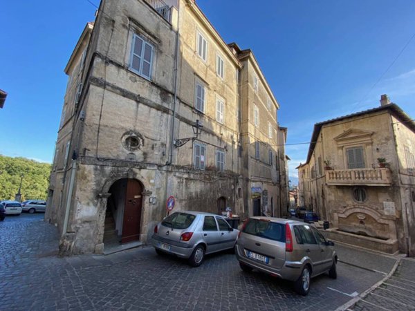 appartamento in vendita a Genazzano