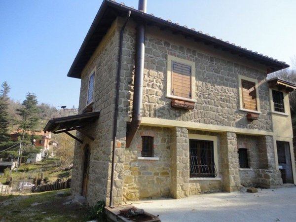 casa indipendente in vendita a Genazzano