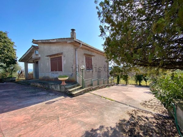 casa indipendente in vendita a Genazzano