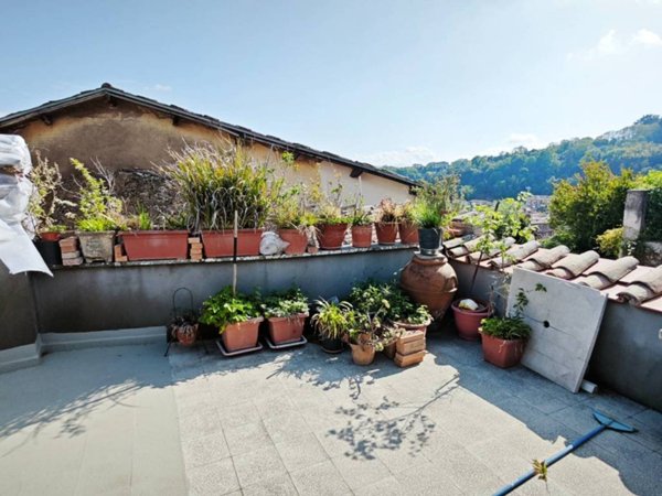 casa indipendente in vendita a Genazzano
