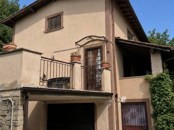 casa indipendente in vendita a Genazzano