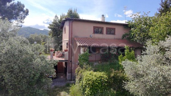 casa indipendente in vendita a Genazzano