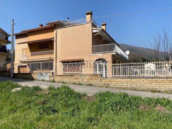 appartamento in vendita a Genazzano