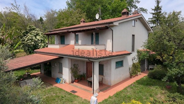 casa indipendente in vendita a Genazzano