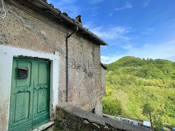 casa indipendente in vendita a Genazzano