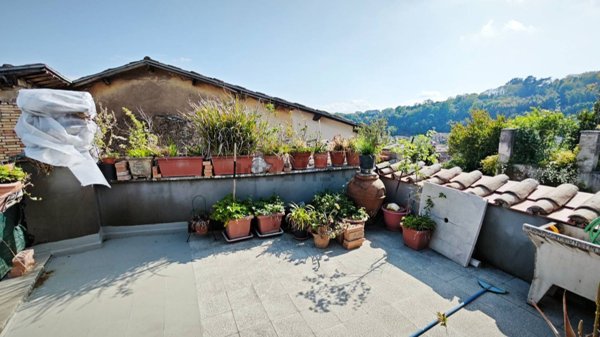 appartamento in vendita a Genazzano