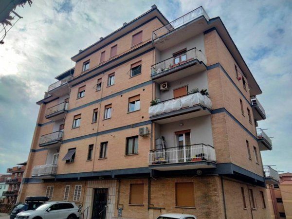 appartamento in vendita a Genzano di Roma