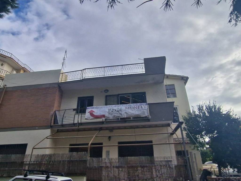 appartamento in vendita a Genzano di Roma