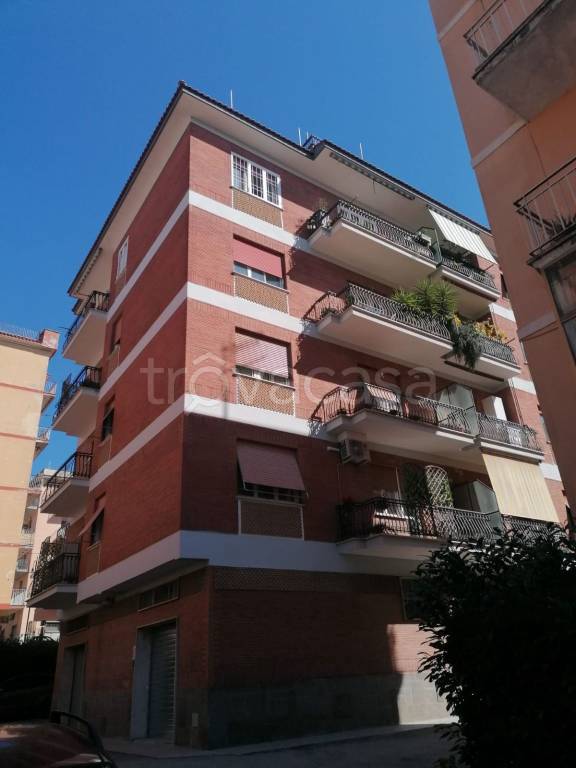 appartamento in vendita a Genzano di Roma