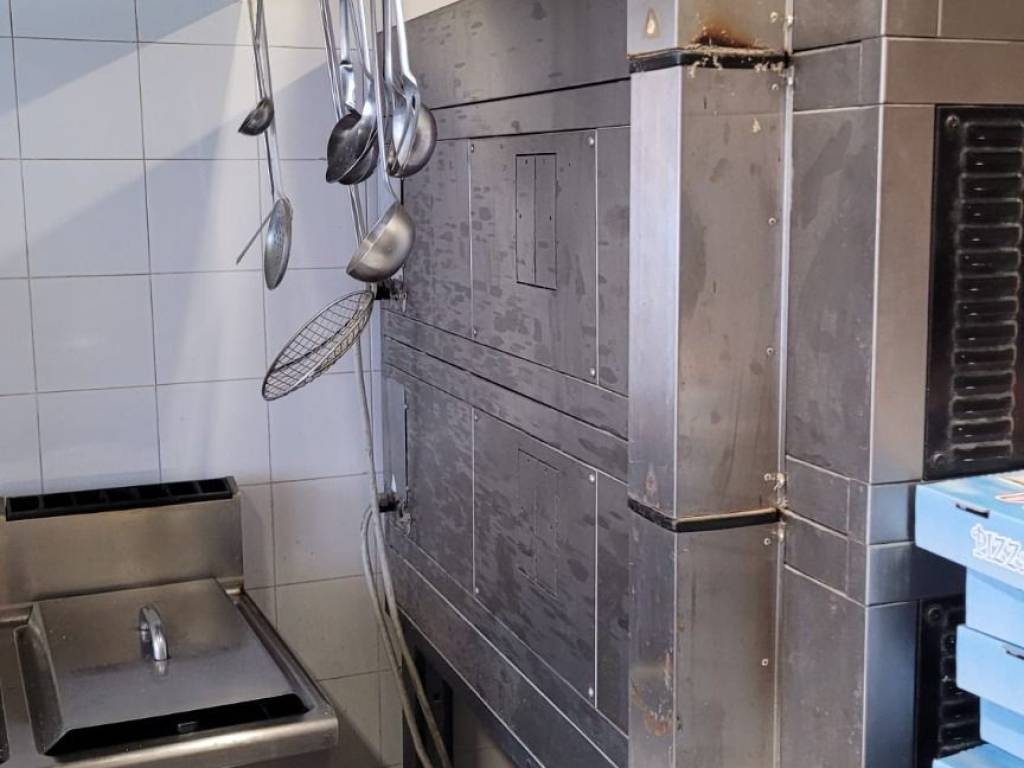 negozio in vendita a Genzano di Roma