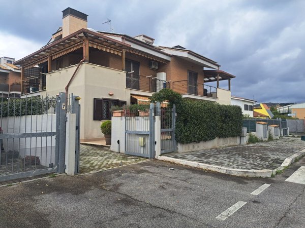 appartamento in vendita a Genzano di Roma