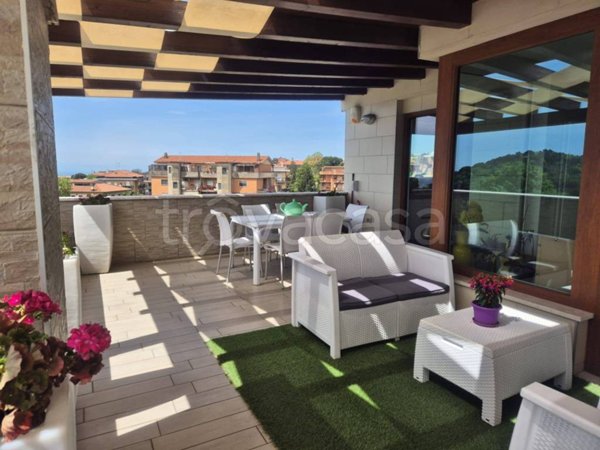 appartamento in vendita a Genzano di Roma