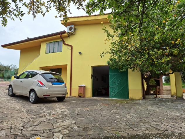 casa indipendente in vendita a Genzano di Roma