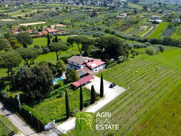 terreno agricolo in vendita a Genzano di Roma in zona Landi