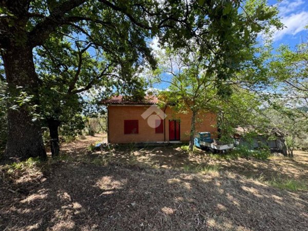 casa indipendente in vendita a Genzano di Roma in zona Landi