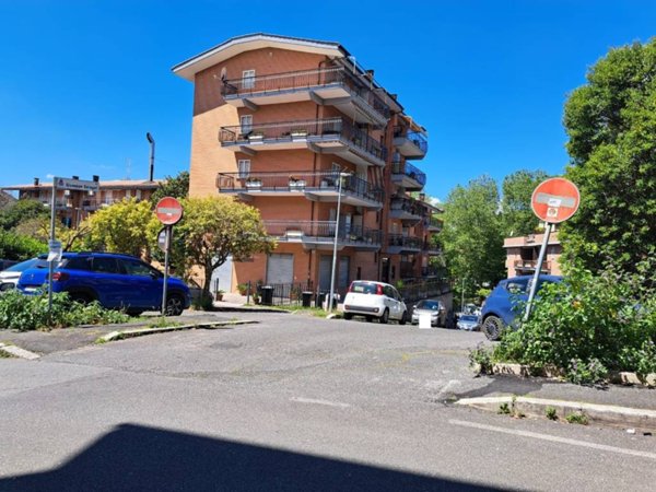 appartamento in vendita a Genzano di Roma