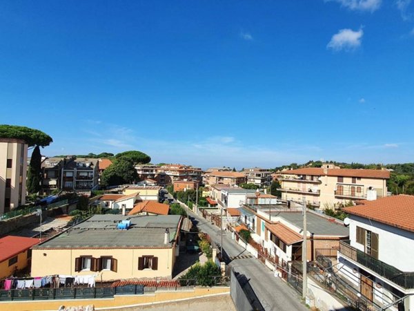 appartamento in vendita a Genzano di Roma