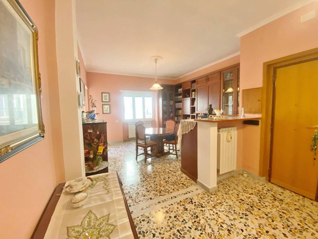 appartamento in vendita a Genzano di Roma