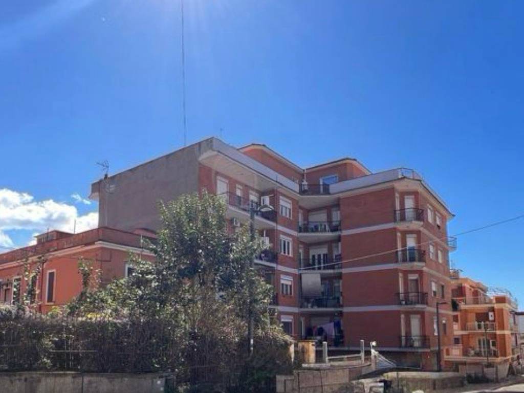 appartamento in vendita a Genzano di Roma