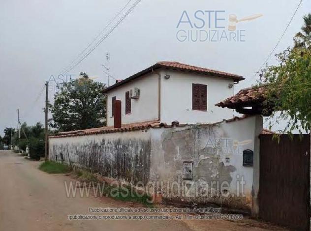 casa indipendente in vendita a Genzano di Roma