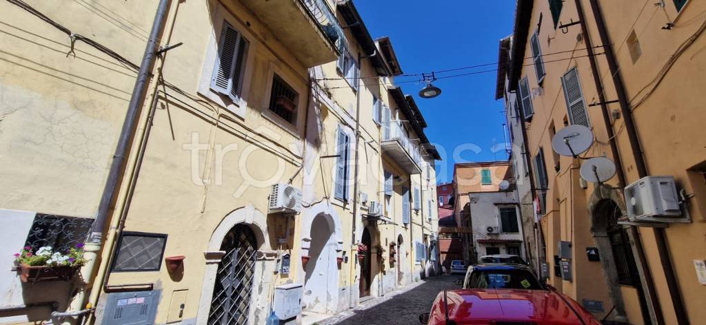 appartamento in vendita a Genzano di Roma