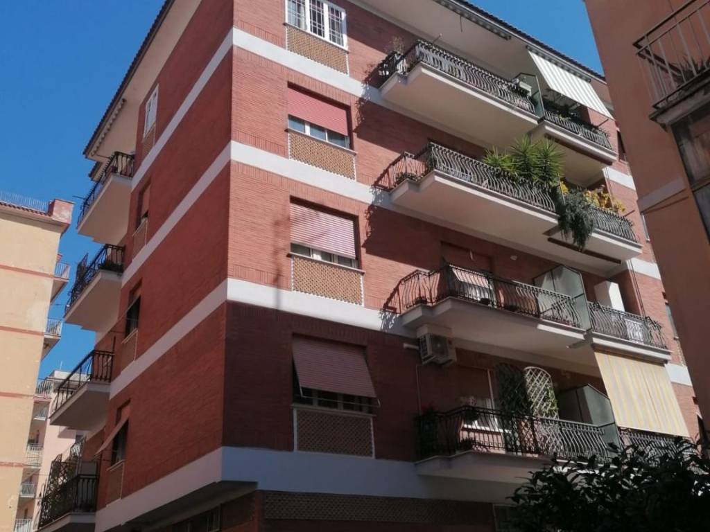 appartamento in vendita a Genzano di Roma