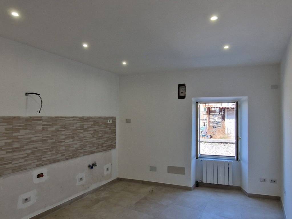 appartamento in vendita a Genzano di Roma
