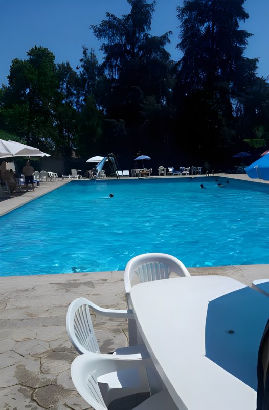 negozio in vendita a Genzano di Roma in zona Colle di Cicerone