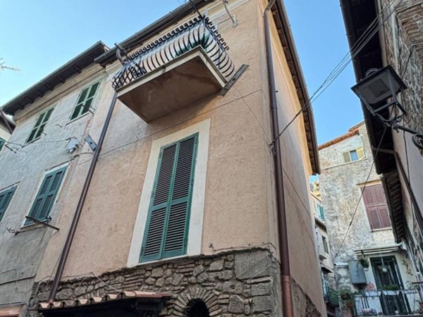 appartamento in vendita a Genzano di Roma