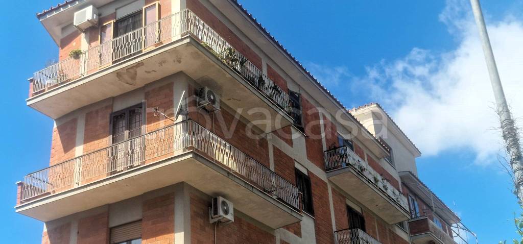 appartamento in vendita a Genzano di Roma