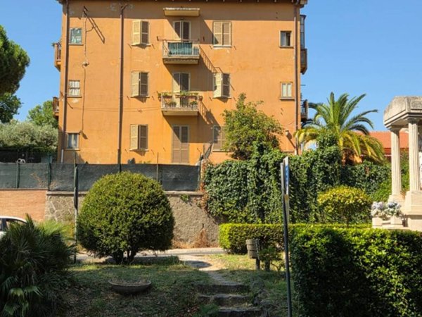 appartamento in vendita a Genzano di Roma
