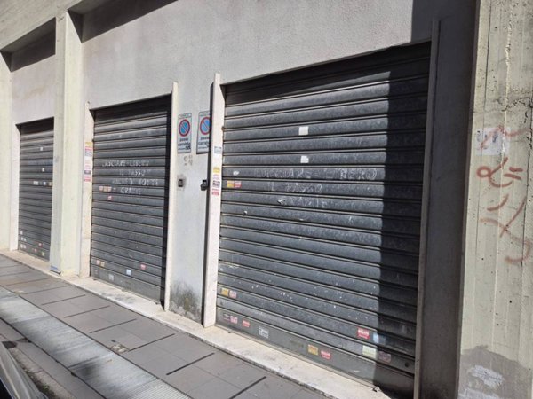 negozio in vendita a Genzano di Roma