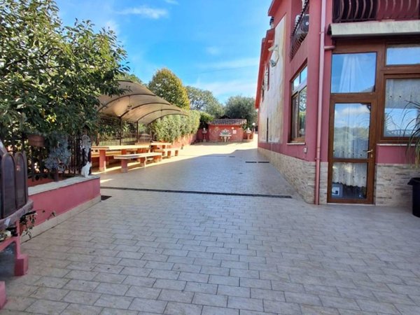 casa indipendente in vendita a Genzano di Roma