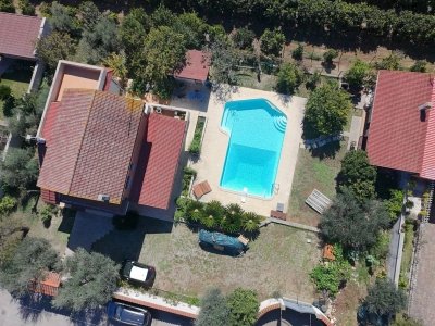 casa indipendente in vendita a Genzano di Roma in zona Colle di Cicerone