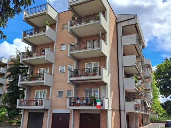 appartamento in vendita a Genzano di Roma