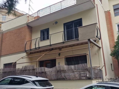 appartamento in vendita a Genzano di Roma