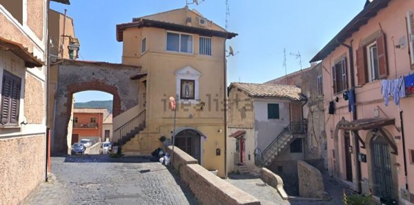 appartamento in vendita a Genzano di Roma